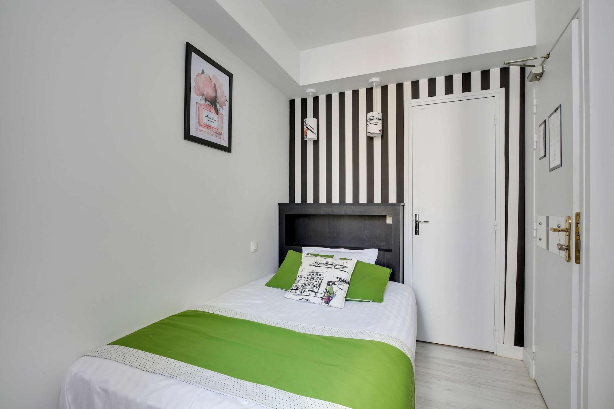 פריז Hotel Riviera Elysees מראה חיצוני תמונה