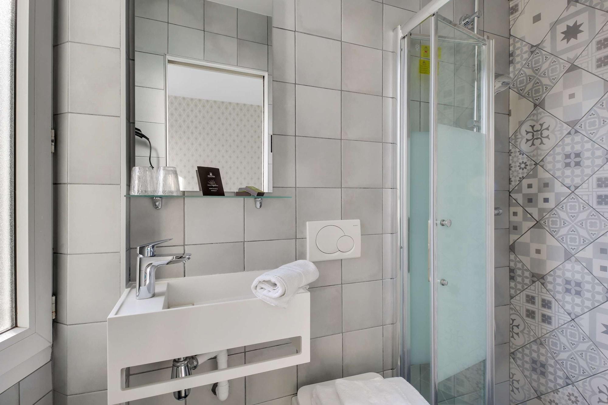 פריז Hotel Riviera Elysees מראה חיצוני תמונה